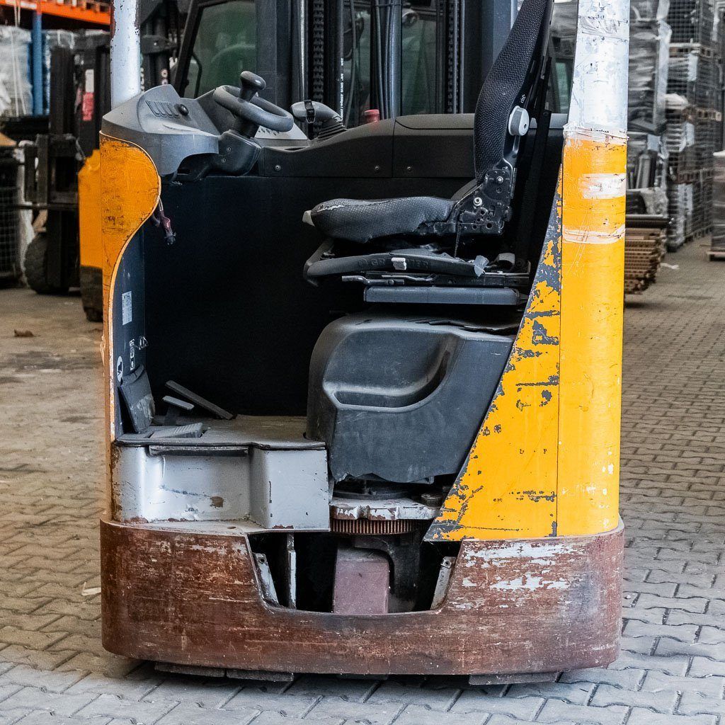 Still FM-X20 carrello elevatore retrattile danneggiato 2008