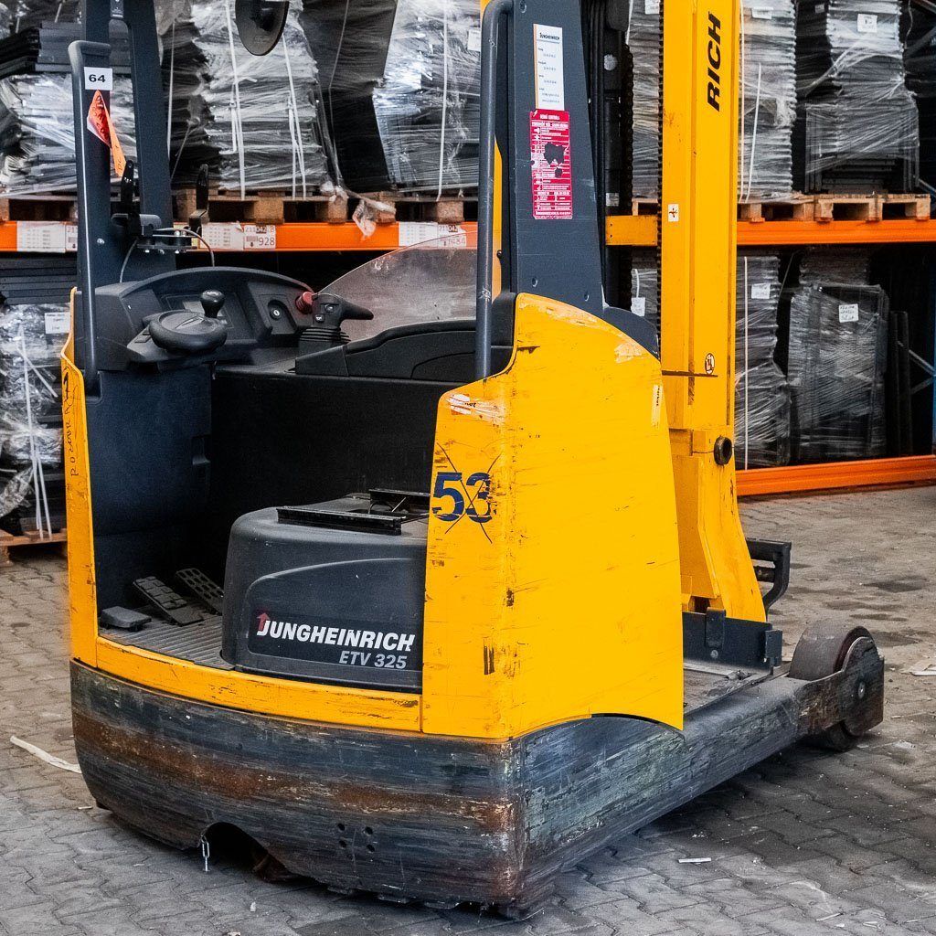 Jungheinrich ETV 325 Carrello retrattile senza batteria