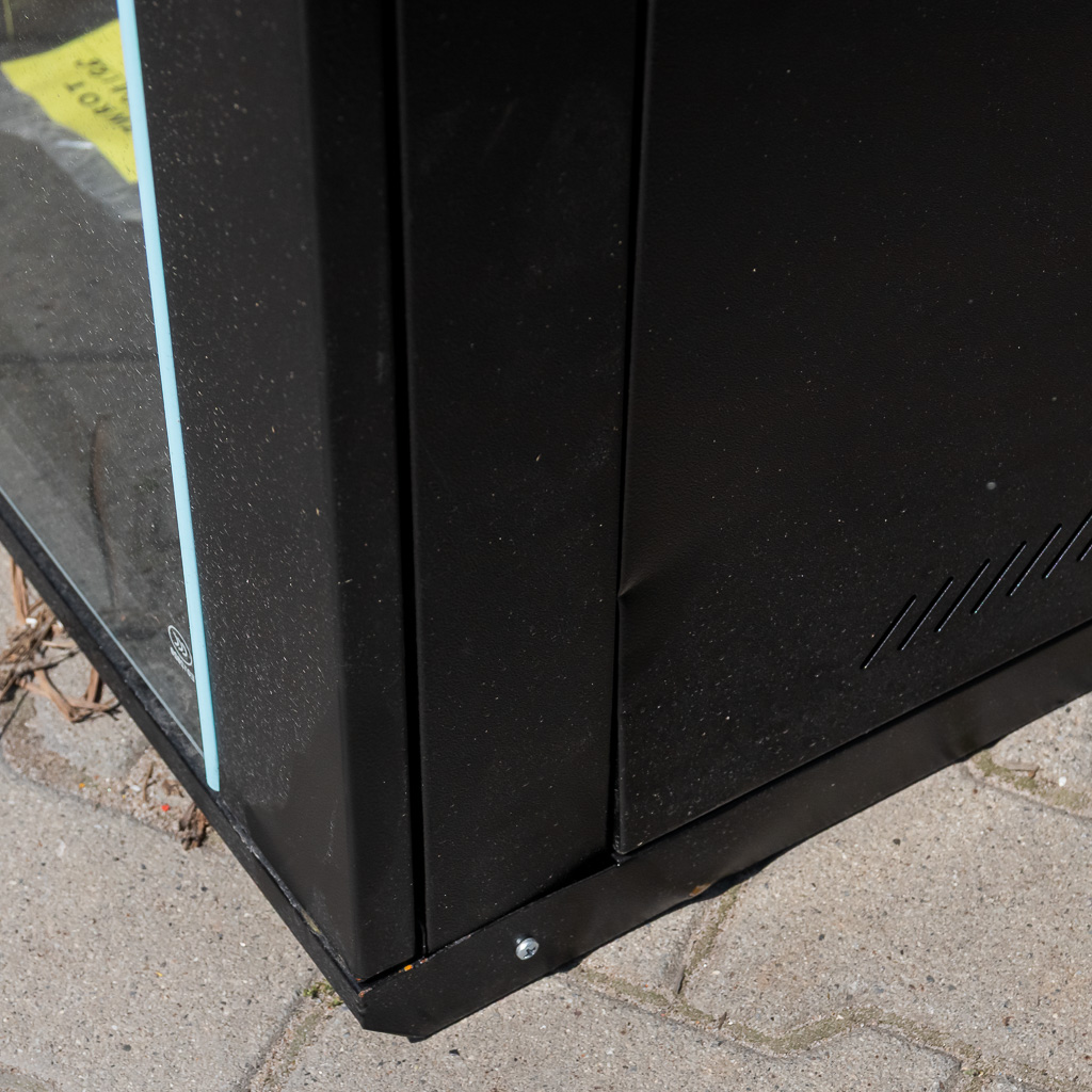 Mega-M 15U armadio rack 19” 60x60x75 nero sospeso