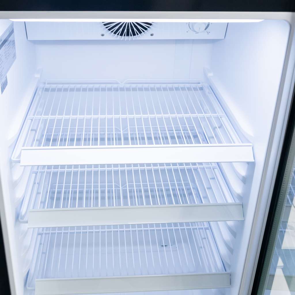 Mega-M Diego i54 frigo vetrina 1 porta 200L LED nero