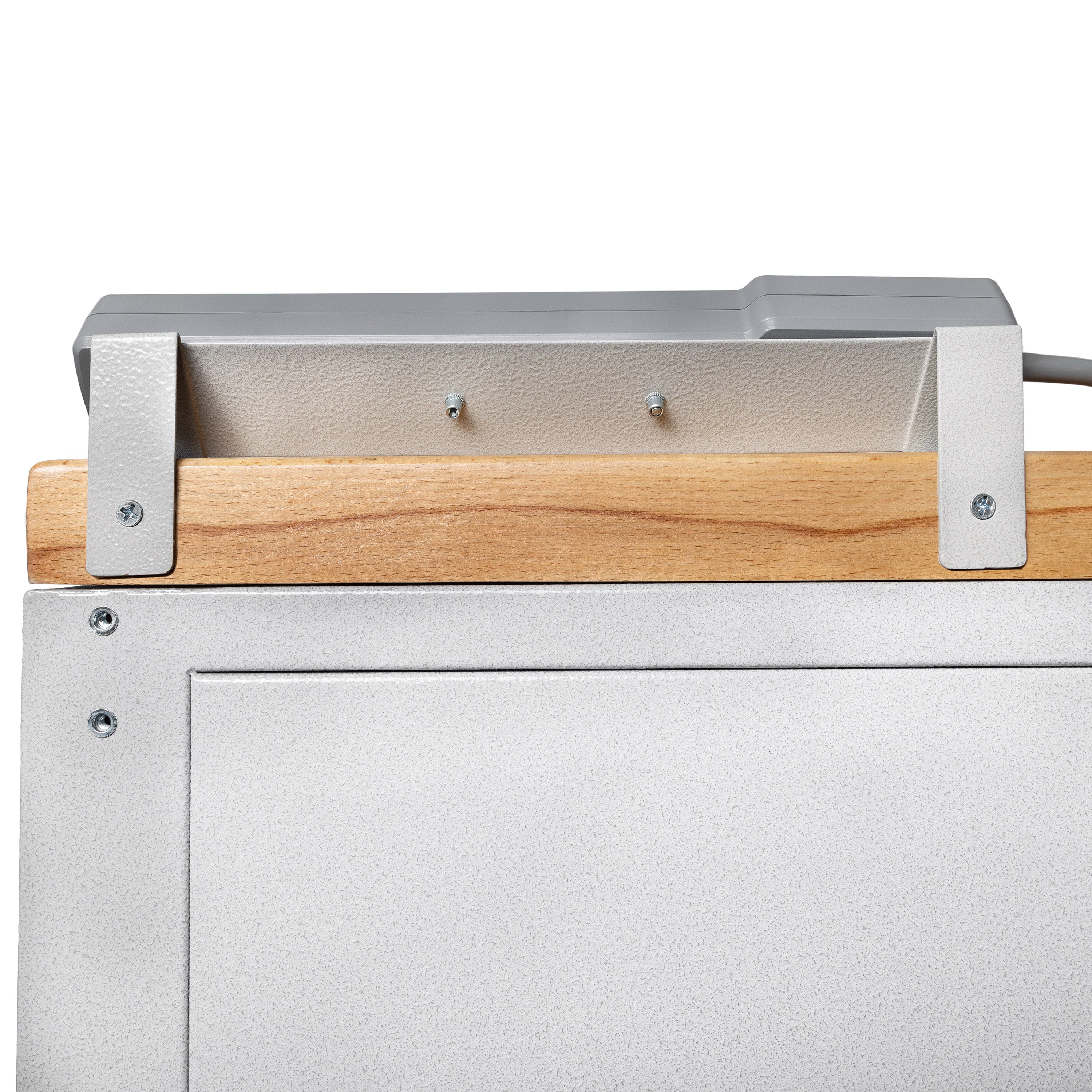 Seville Classics UltraHD Ciabatta 6 Prese 2 USB con Staffa