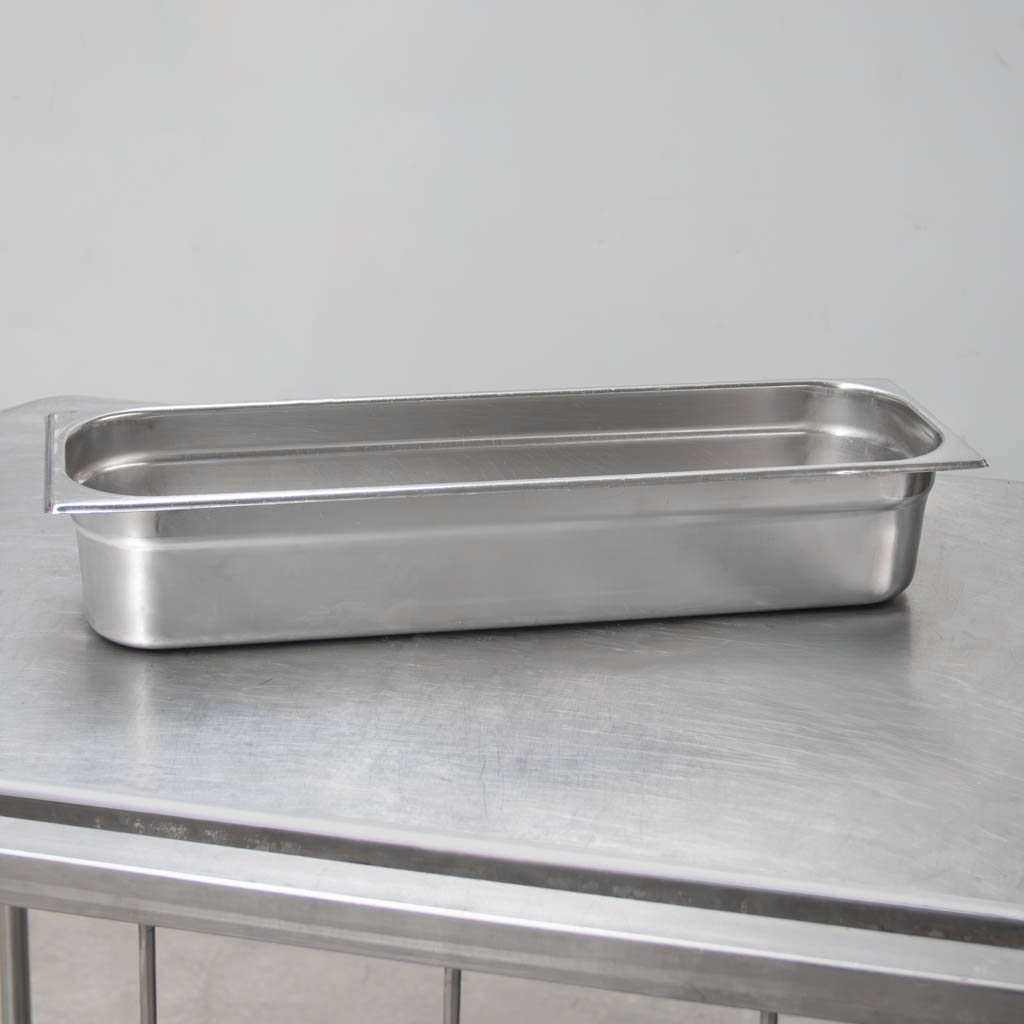 Contenitore GN 2/4 inox 16,2x53x10 cm usato