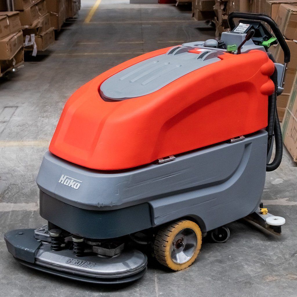 Hako B650/07 lavasciuga pavimenti doppia spazzola