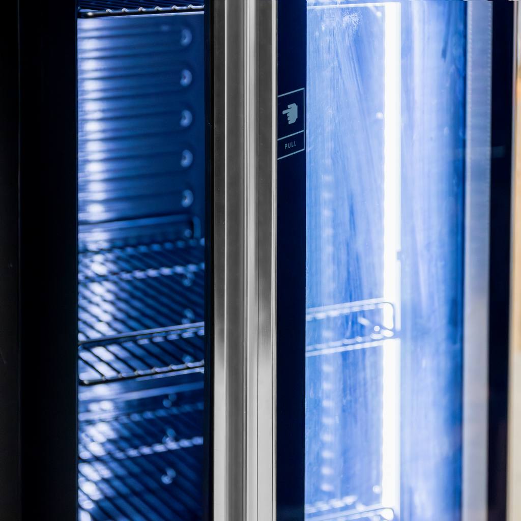 Mega-M Diego S40 vetrina frigo 1 porta 150L nera LED