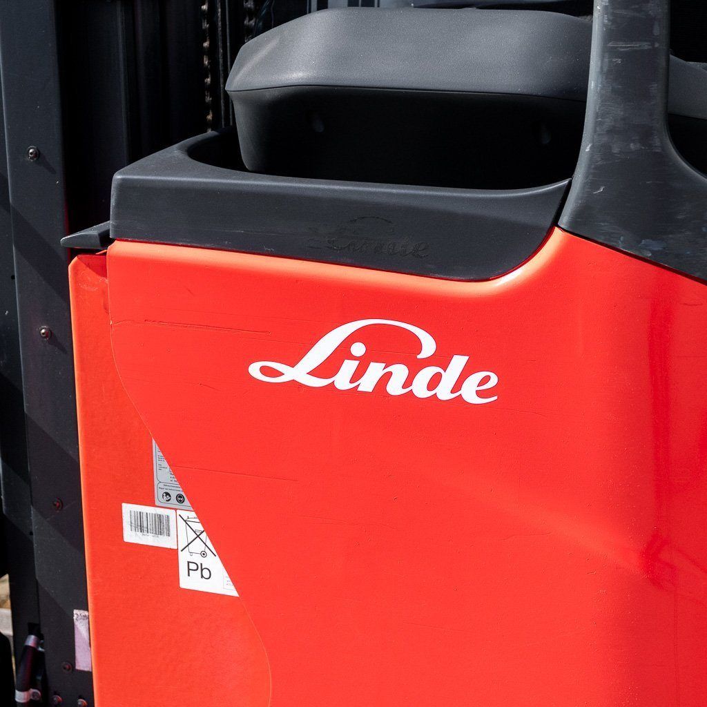 Linde R14 carrello retrattile elettrico 1400 kg 8,46 m