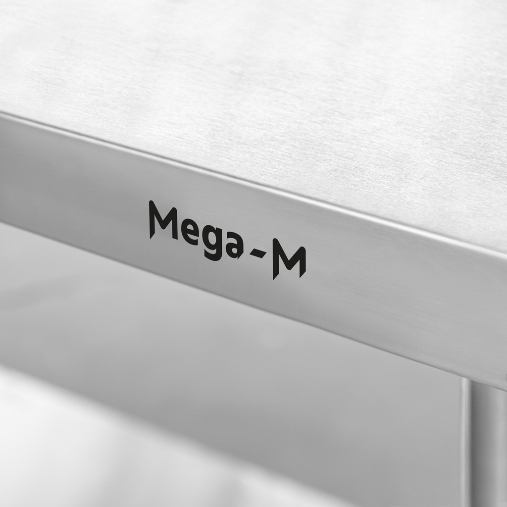 Mega-M Standard tavolo inox centrale 160x70x85 cm con ripiano