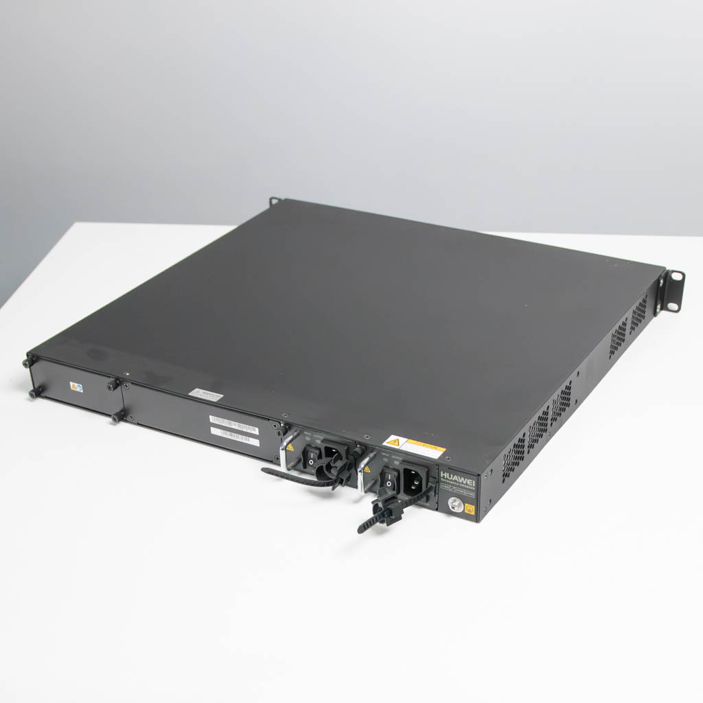 Huawei USG6380 Firewall aziendale 8GE + 4 SFP 6 Gbps