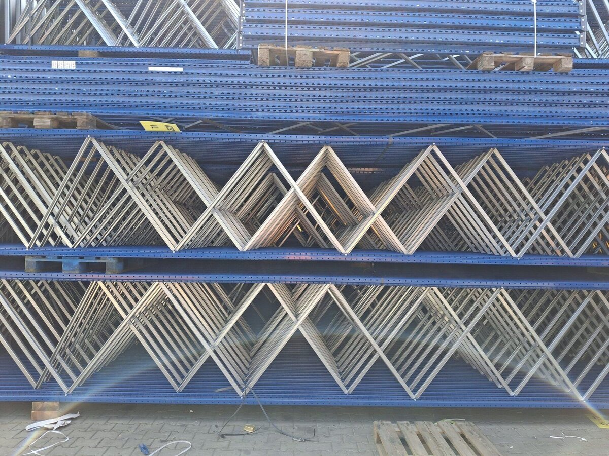 Jungheinrich MPB spalla scaffale portapallet blu 880x110