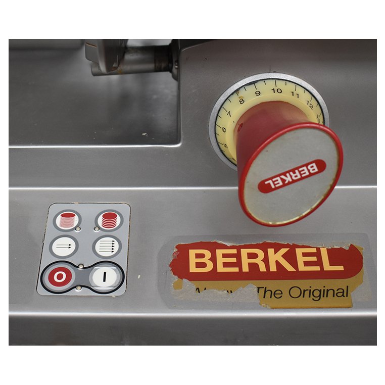Berkel 935 affettatrice automatica lama 33 cm 900 W