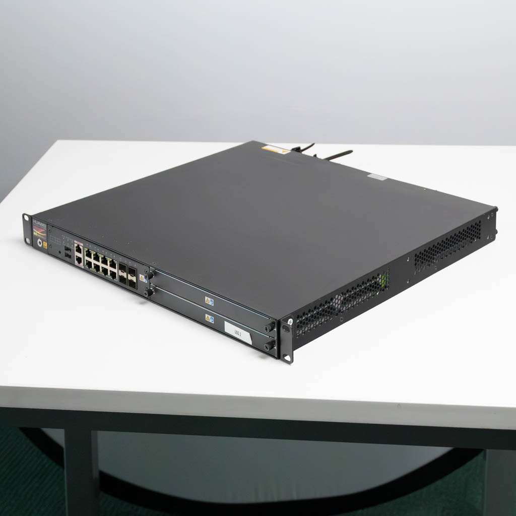 Huawei USG6380 Firewall aziendale 8GE + 4 SFP 6 Gbps