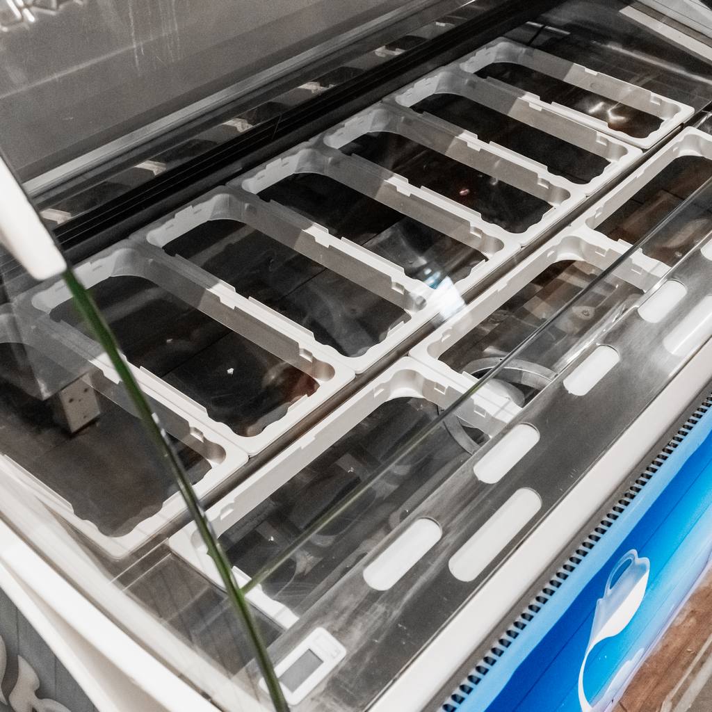 Juka K-1 Cornetti conservatore gelati 10 vaschette