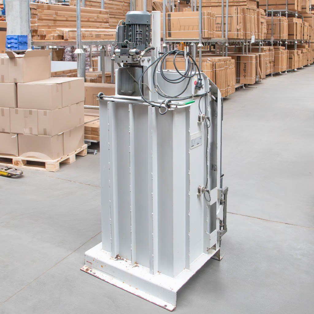 HSM V-Press 504 pressa balle verticale cartone 1,1 kW