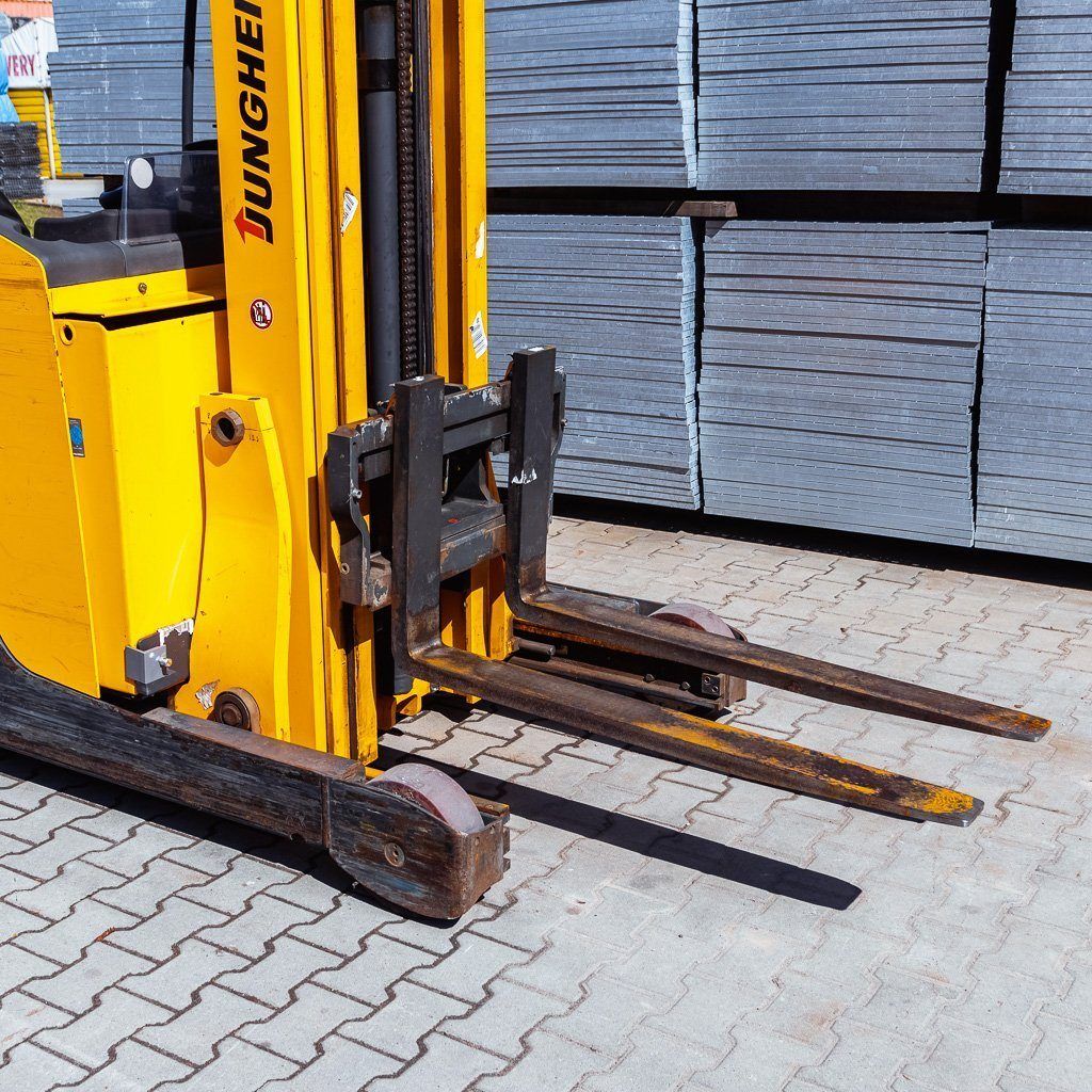 Jungheinrich ETV 216 carrello retrattile usato 1600 kg