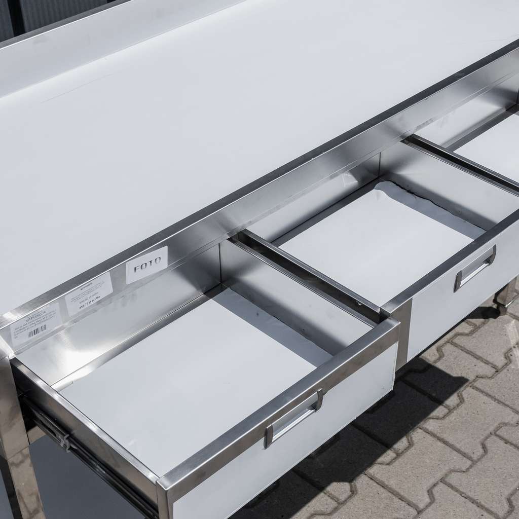 Mega-M 150x60x85 cm tavolo inox 3 cassetti revisionato