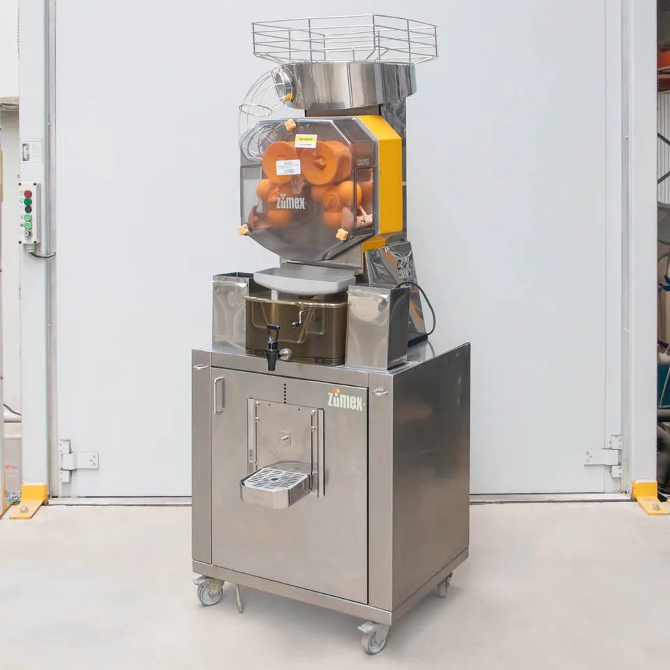 Zumex Speed Tank spremiagrumi automatico senza sponde