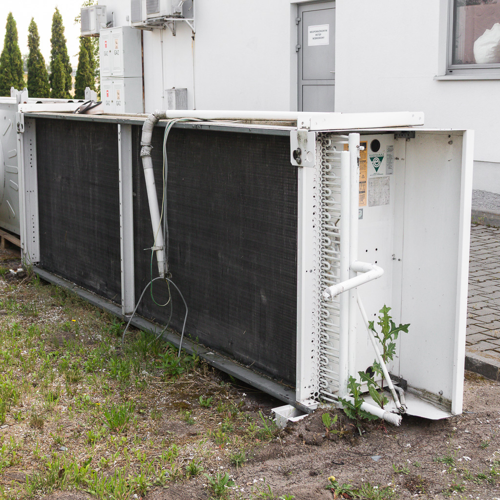 LU-VE SAV8T 3120 V/V condensatore frigorifero 2 ventole