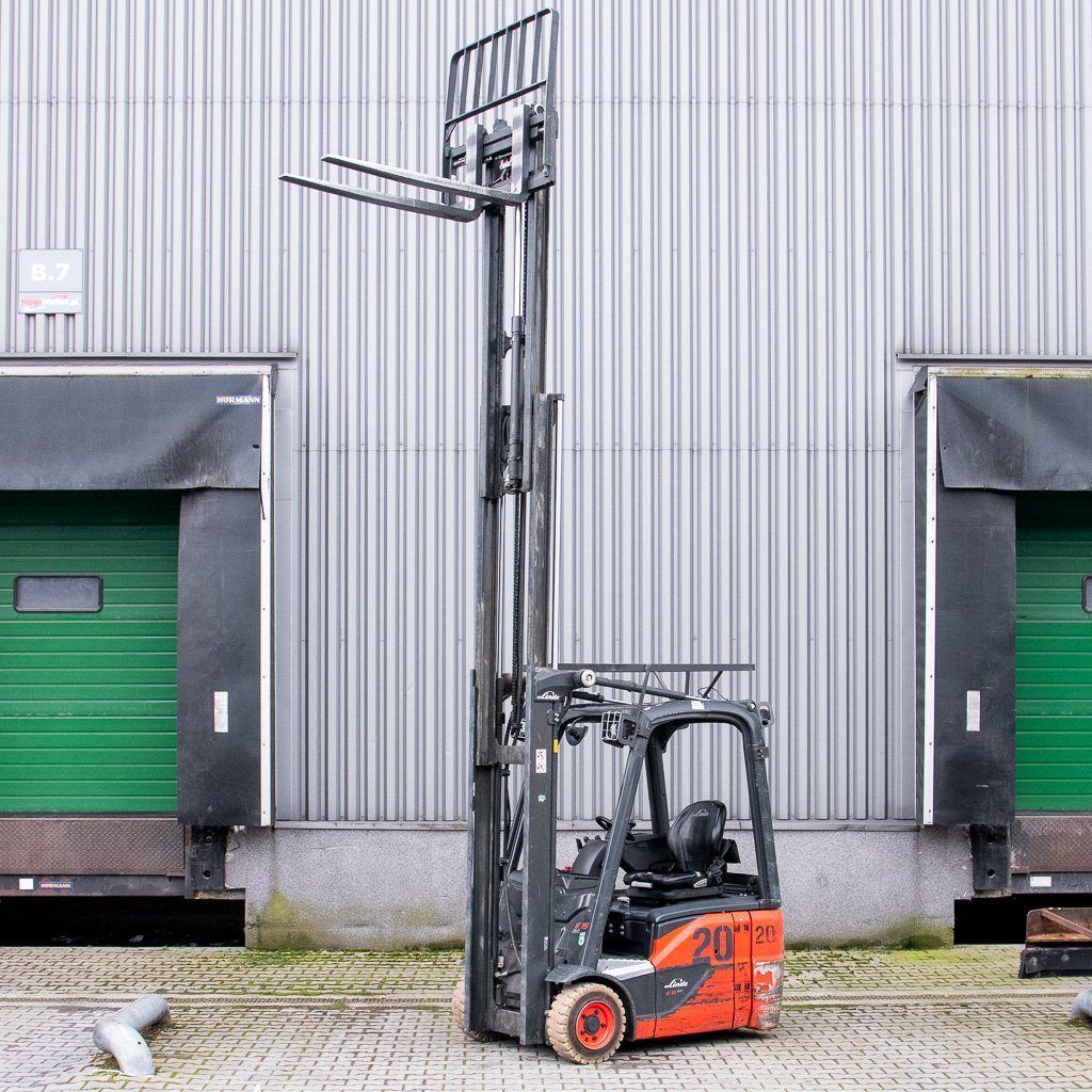 Linde E15 carrello elevatore elettrico 4640 mm usato