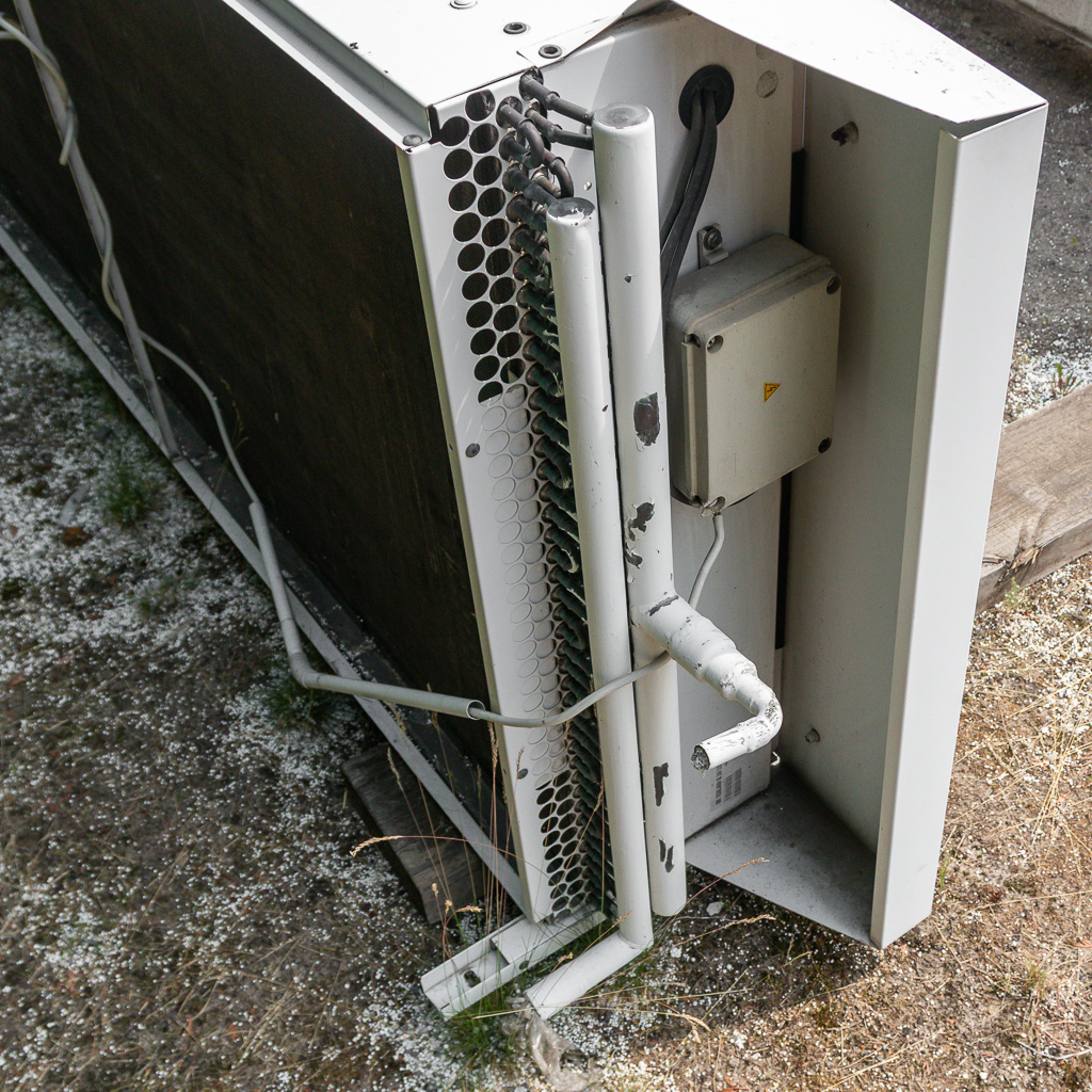 LU-VE SHVS 87 V SPEC LINDE condensatore 4 ventole