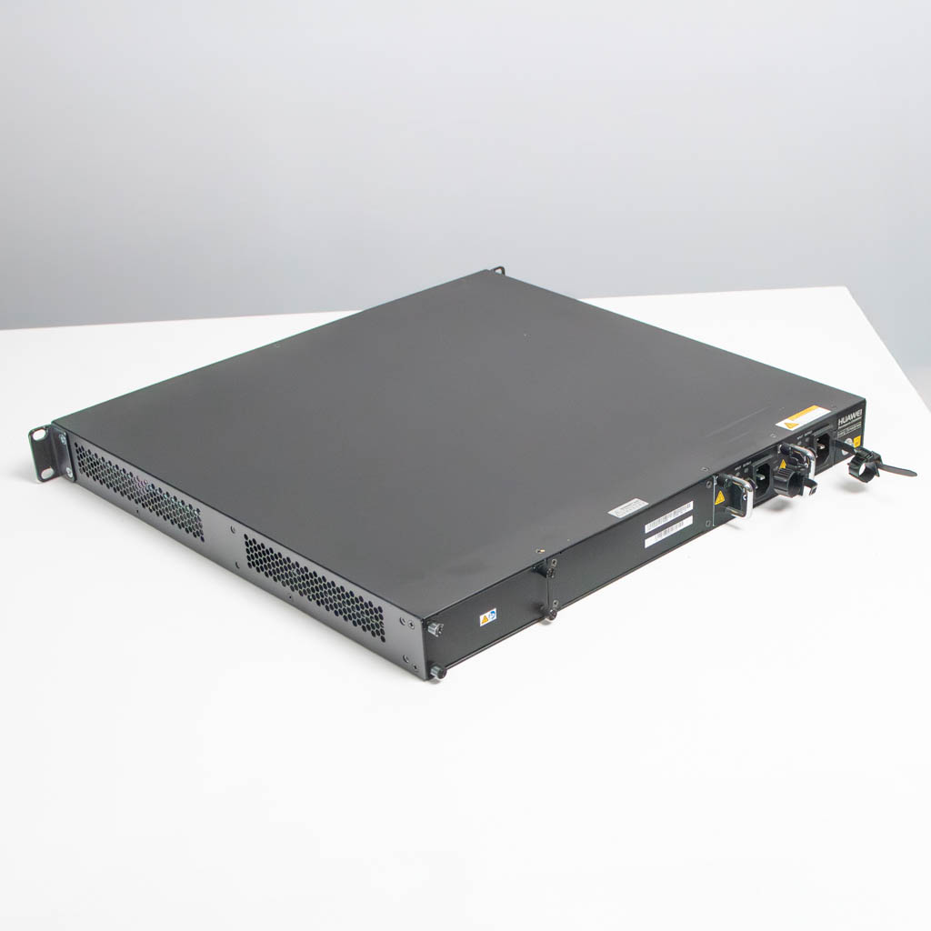 Huawei USG6380 Firewall aziendale 8GE + 4 SFP 6 Gbps