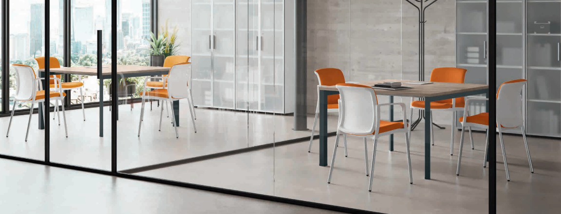 Agosistem Flycom ST825 sala riunioni 4 posti rovere