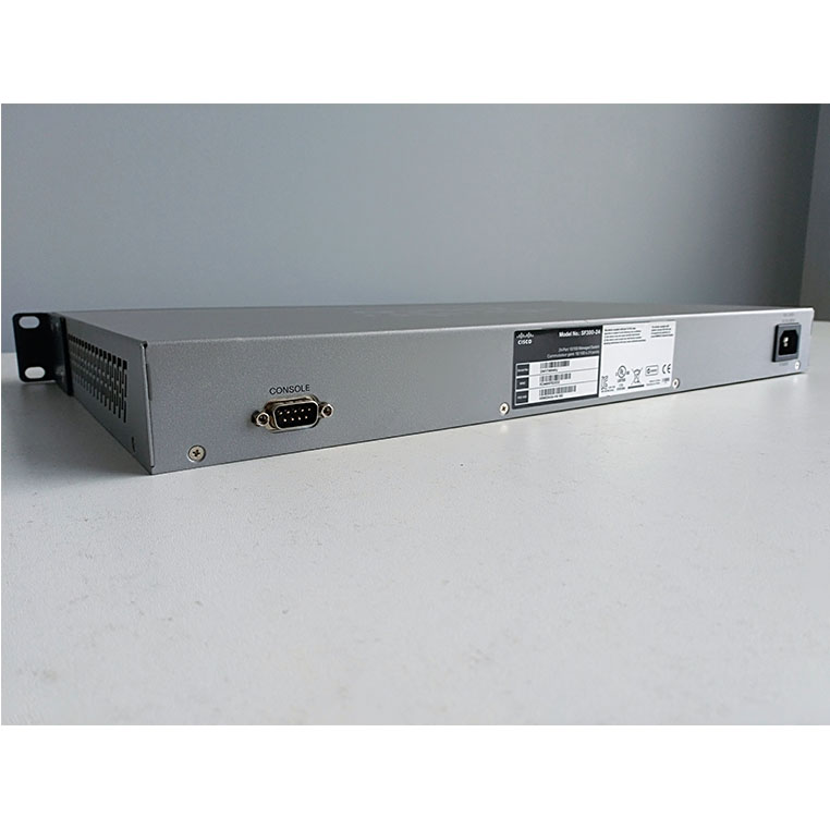 Cisco SF300-24 SRW224G4-K9 switch 24 porte managed