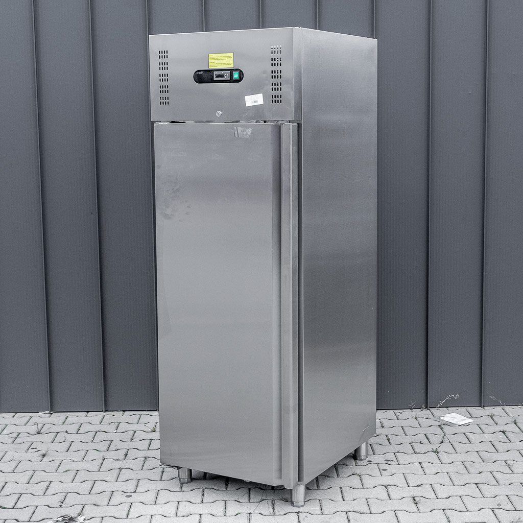 Stalgast 840590 armadio frigo inox GN 2/1 537 L
