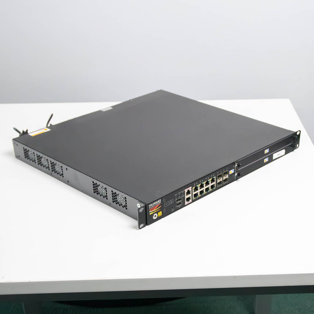 Huawei USG6380 Firewall aziendale 8GE + 4 SFP 6 Gbps