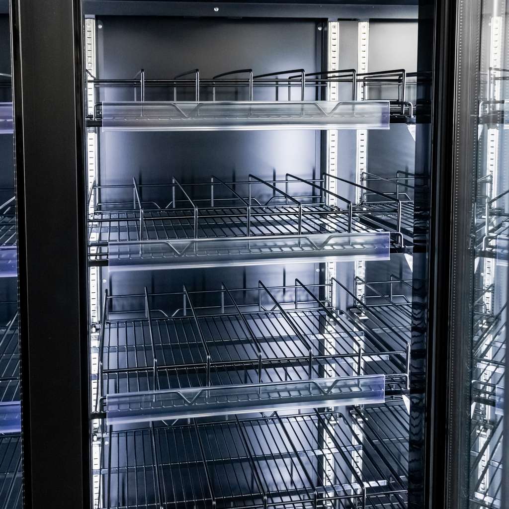 Mega-M Diego Prestige R168 vetrina refrigerata 3 porte 1200L