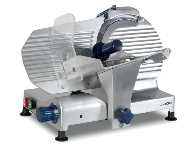 Ma-Ga 110N CE affettatrice lama 25 cm 150 W