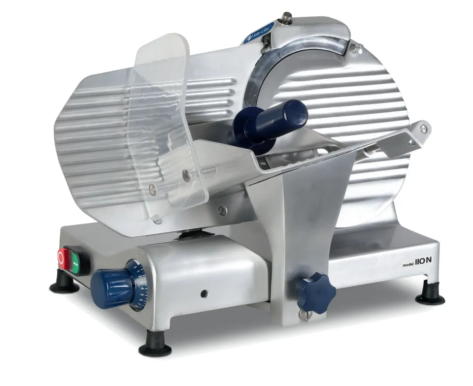 Ma-Ga 110N CE affettatrice lama 25 cm 150 W