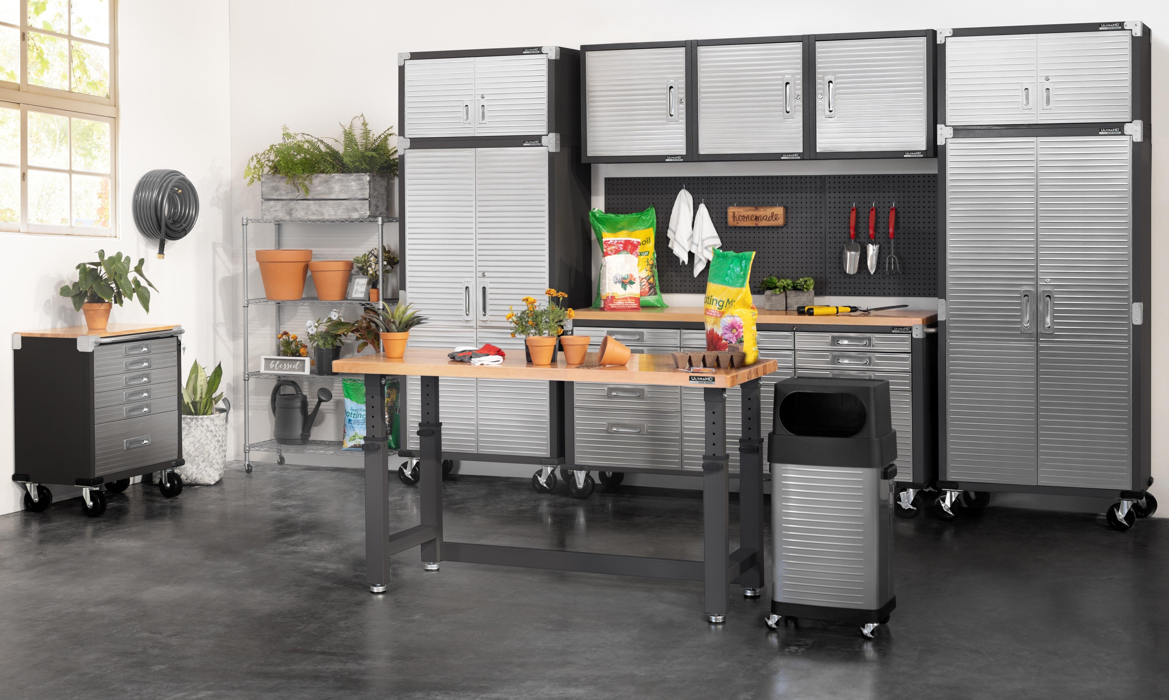 Seville Classics UltraHD pensile 1 anta inox grafite 61 cm