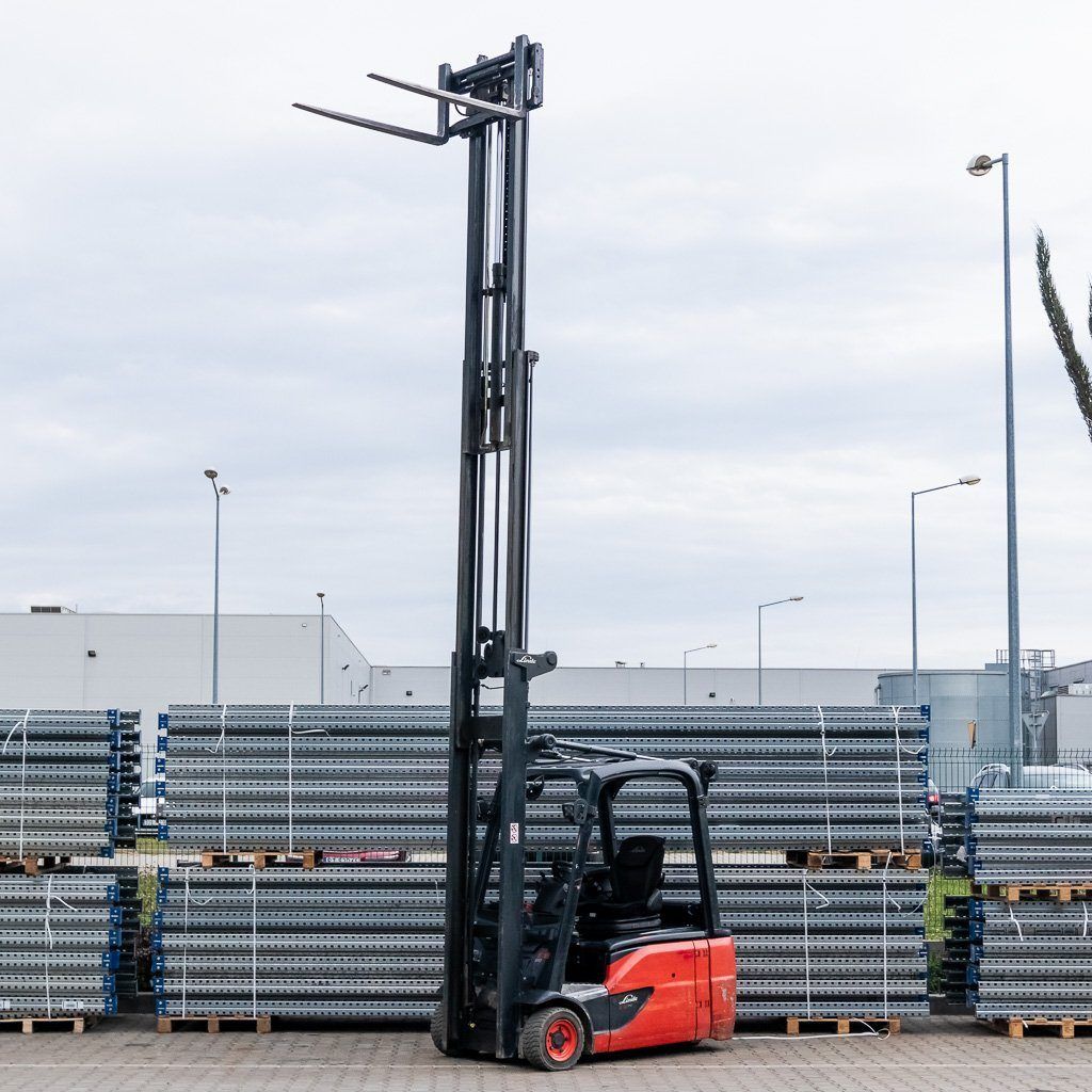 Linde E16L-02 carrello elevatore elettrico 1600 kg cabina