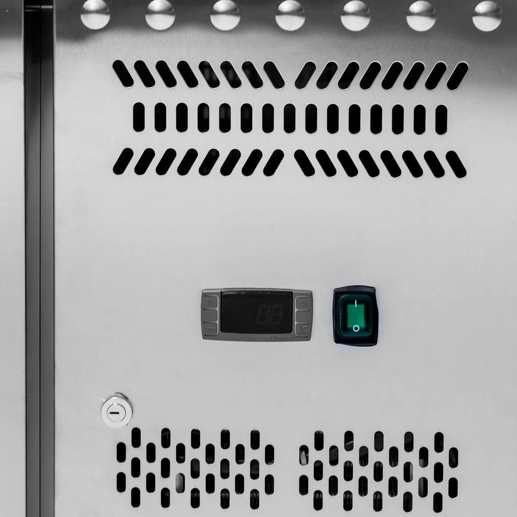 Mega-M STCH/VCH/140/70/R290/R/N tavolo pizza in granito