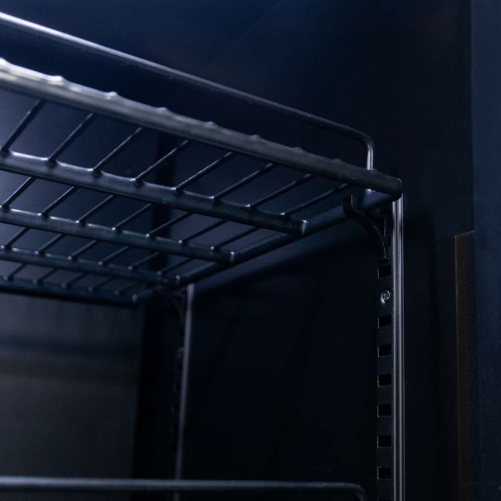 Mega-M Diego S50 vetrina frigo sottobanco 98L nera