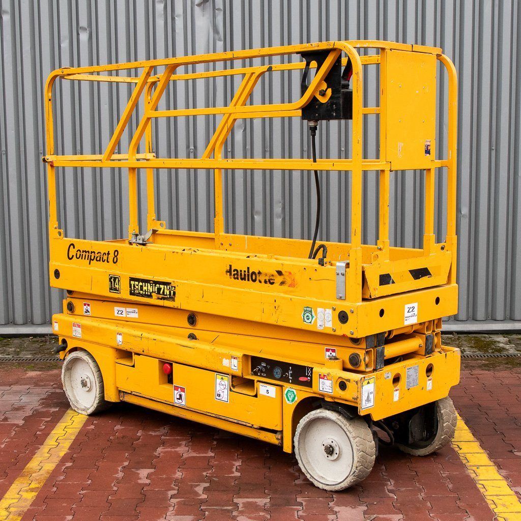 Haulotte Compact 8 piattaforma a forbice elettrica