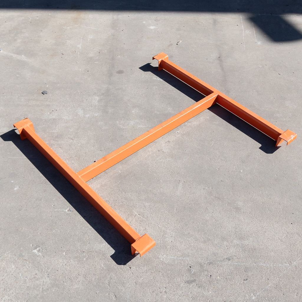 Supporto pallet 100 cm traversa 4 cm acciaio arancione