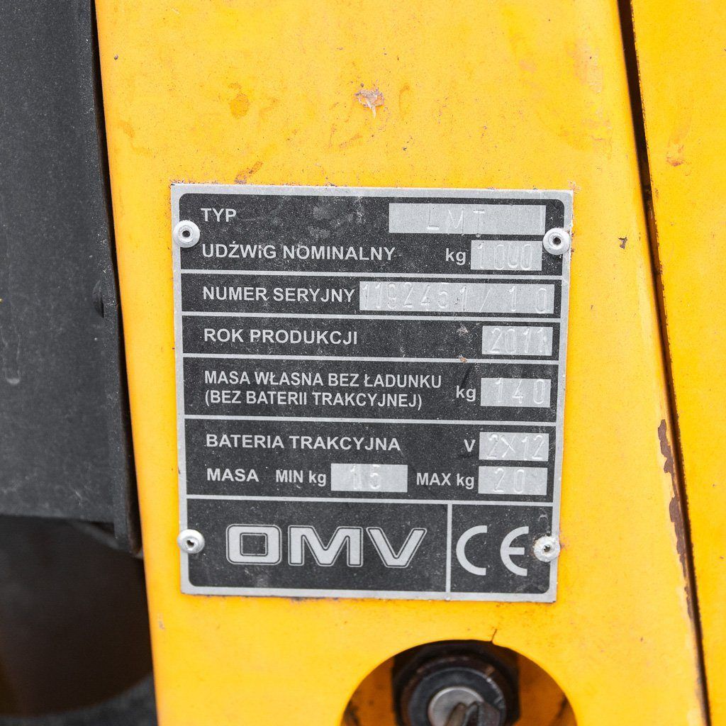 OMV transpallet elettrico timone per magazzino compatto